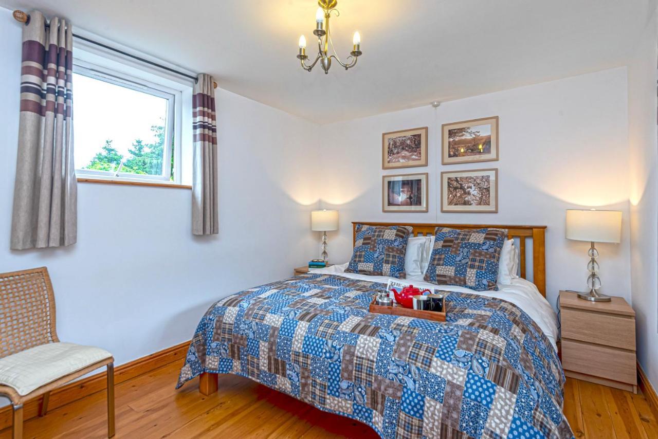 Laurel - Pet-Friendly Cottage With Indoor Pool, Hot Tub & Panoramic Snowdonia Views كولوين باي المظهر الخارجي الصورة